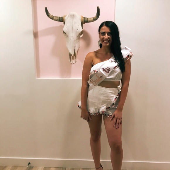 TOBI Set - Picture 1 of 2